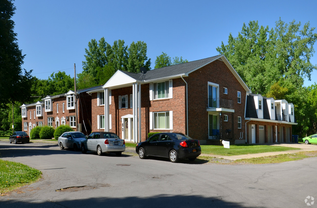 Primary Photo - Angle Street Apartments