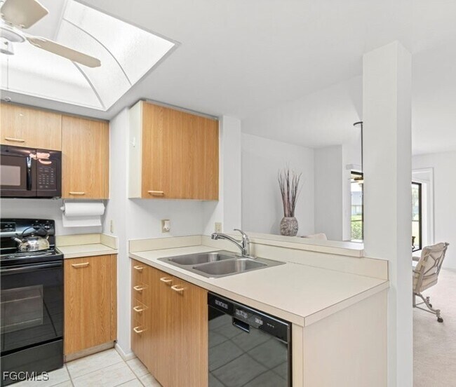 Building Photo - 13288 White Marsh Ln