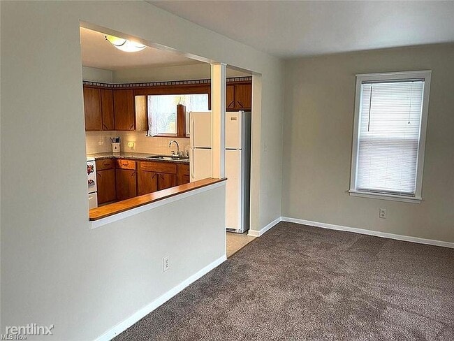 Building Photo - 3 br, 2 bath House - 288 Paris Ave NE