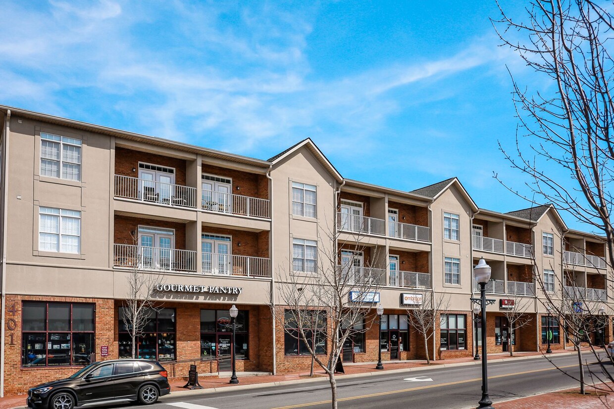 1 Bedroom, 1 Bath Condo - 1 Bedroom, 1 Bath Condo