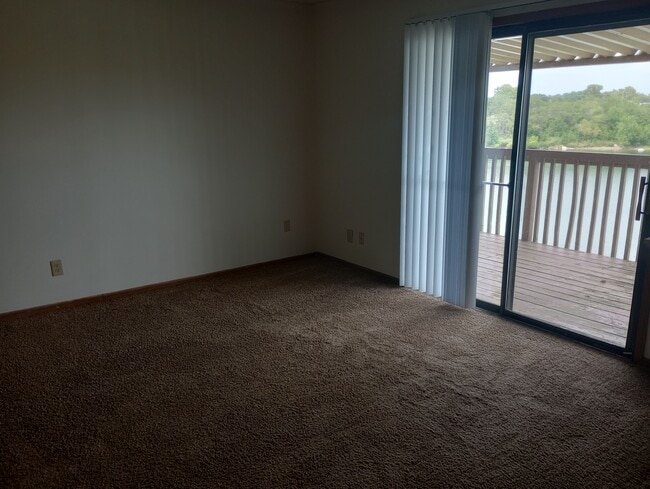 Living Room - Marina Point Apartments