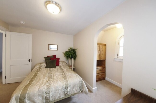 Foto del edificio - 723 S Allen St