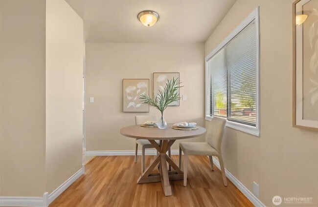 Foto del edificio - 3734 S Ainsworth Ave