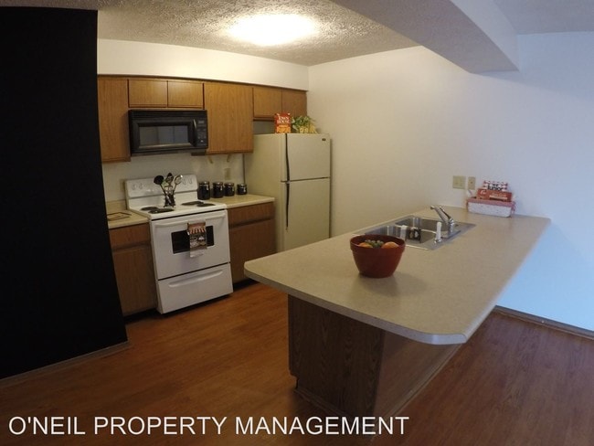 Building Photo - 248 Marsteller St