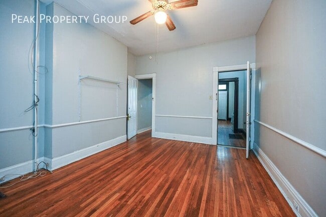 Foto del edificio - 2361 W Clifton Ave