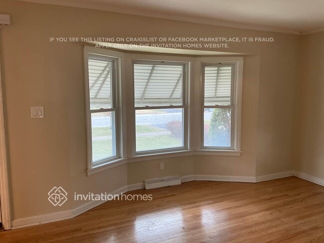 Foto del edificio - 1808 W 187th St