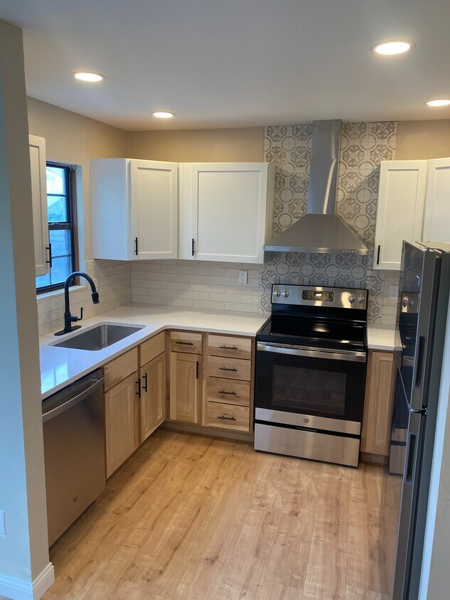 Foto principal - 5286 Brandy Oaks Ln