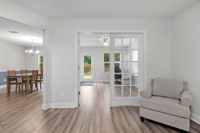 Foto del edificio - 3766 Weatherstone Cir