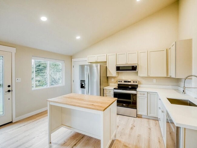 Photo - 20420 147th Ave SE House