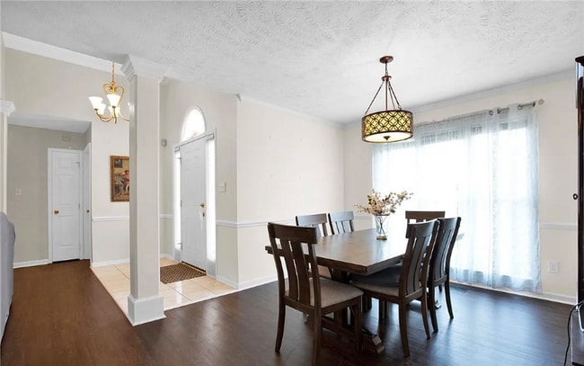 Foto del edificio - 4800 Deer Lakes Rd