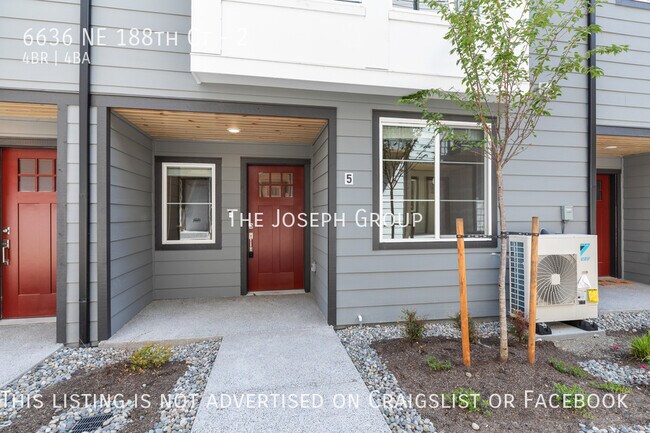 Building Photo - New construction! Beautifully modern 4 bed...