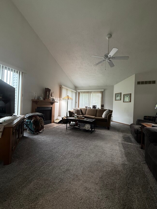 Building Photo - 202 Kirkstone Pl
