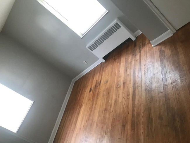 Foto del edificio - 3216 Gobel Ave