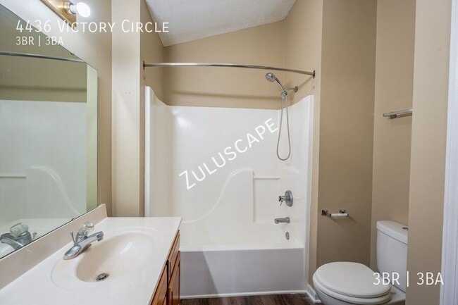 Building Photo - 4436 Victory Cir