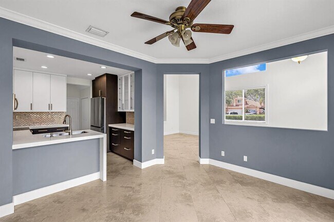 Foto del edificio - 12571 NW 57th Ct