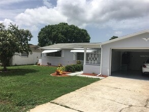 Building Photo - 3633 Cockatoo Dr