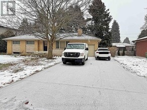 Building Photo - 646 Iroquois Ave