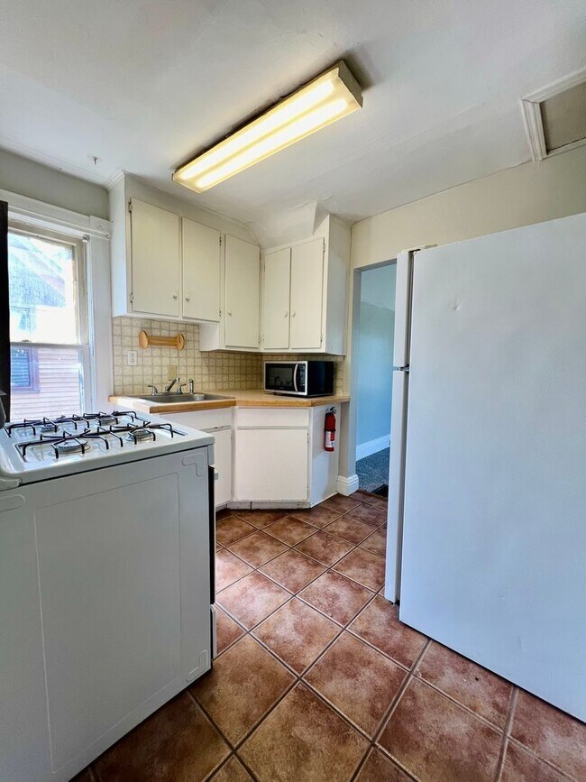 Foto del edificio - 707 McCourtie St