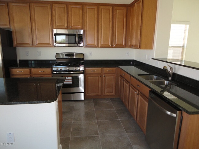 Foto del edificio - 16343 N 73rd Dr