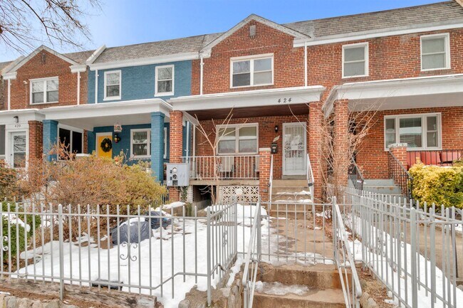 Foto del edificio - 424 19th St NE