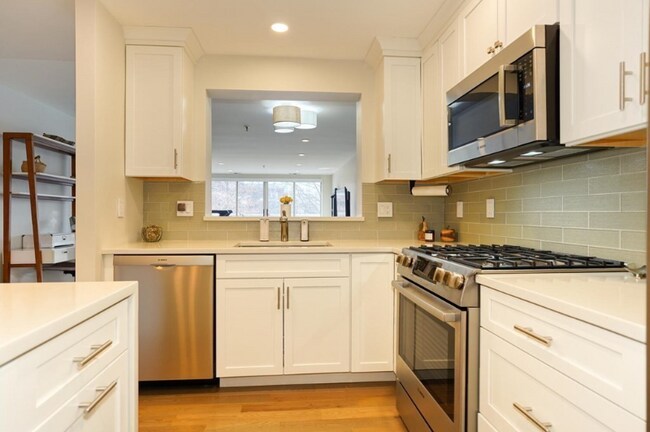 Foto del edificio - 4 Canal Park