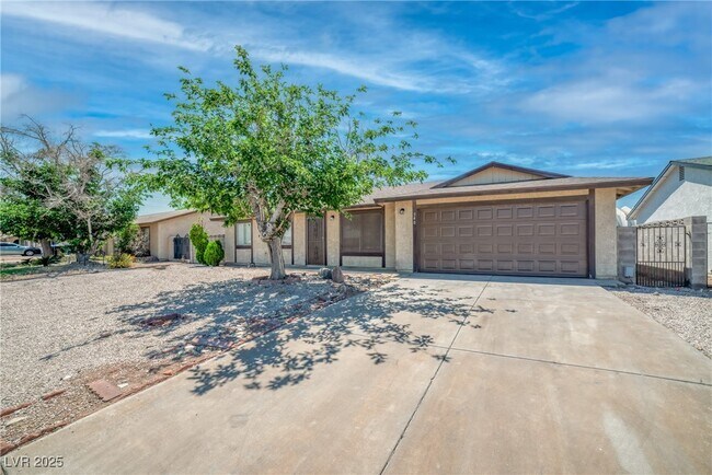 Foto del edificio - 540 Longtree Ave