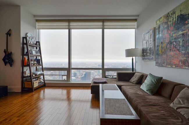 Building Photo - 401 N Wabash Ave