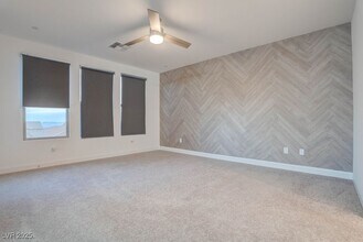 Building Photo - 230 Carmel Sky St