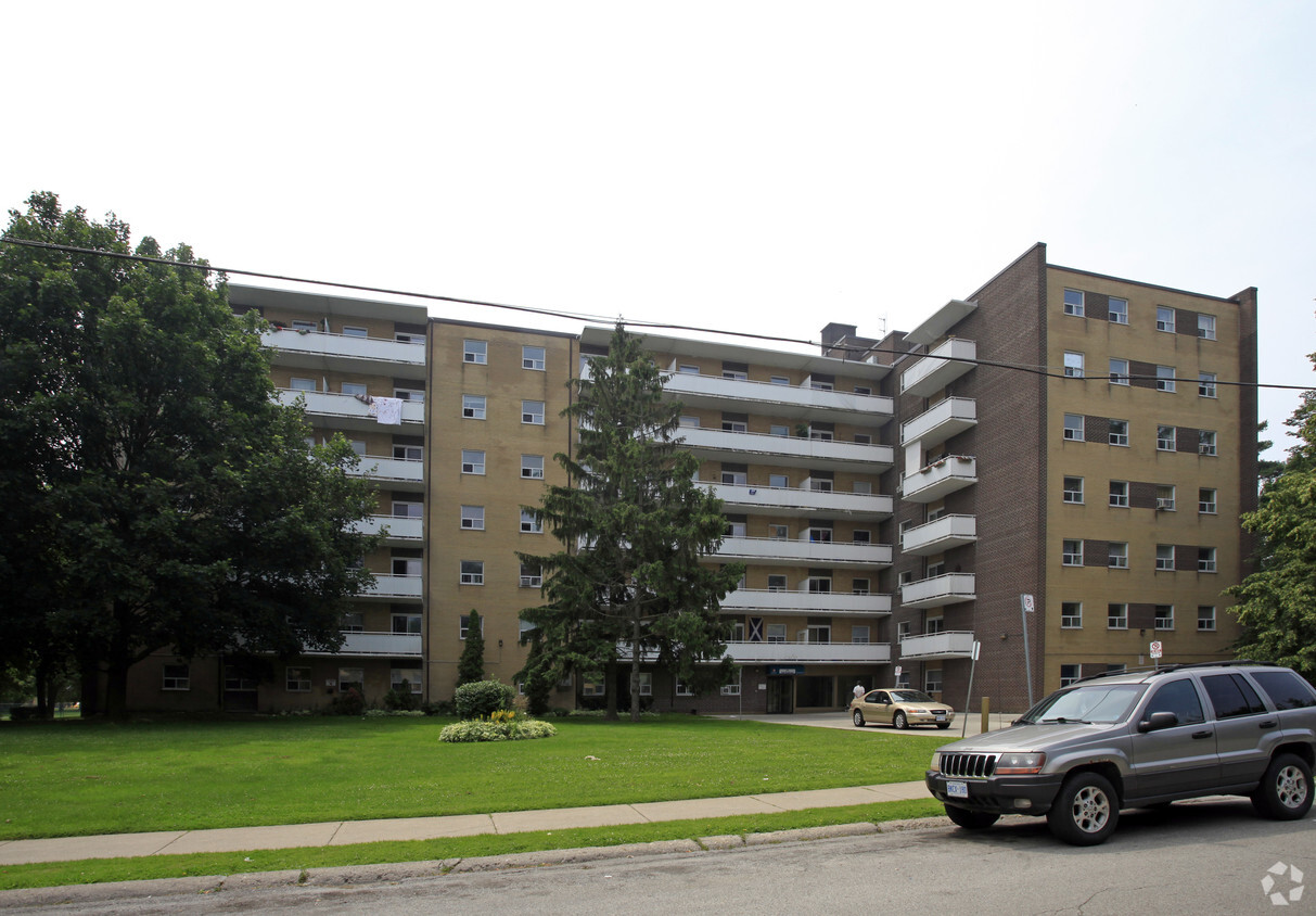 Primary Photo - Lake Promenade Community