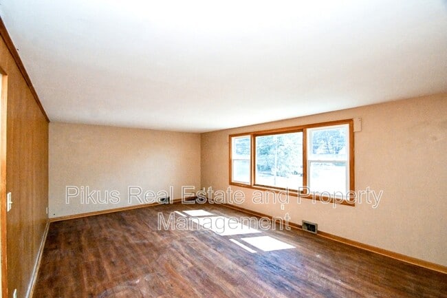 Foto del edificio - 119 7th St NW