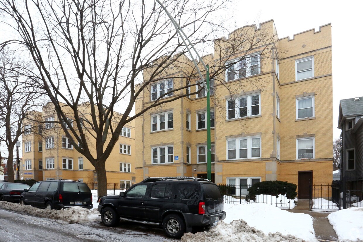 Foto del edificio - 4412-4426 N Saint Louis Ave