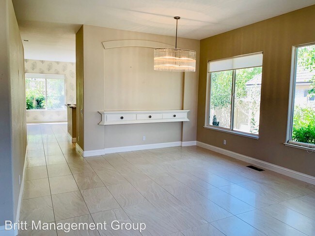Foto del edificio - 3 br, 2 bath House - 1870 Hunter Creek Road
