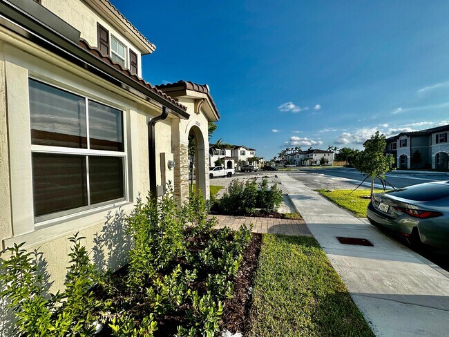Foto del edificio - 12229 NW 23rd Path