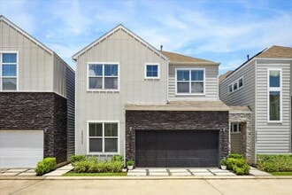 Building Photo - 8806 Hollister Pine Ct