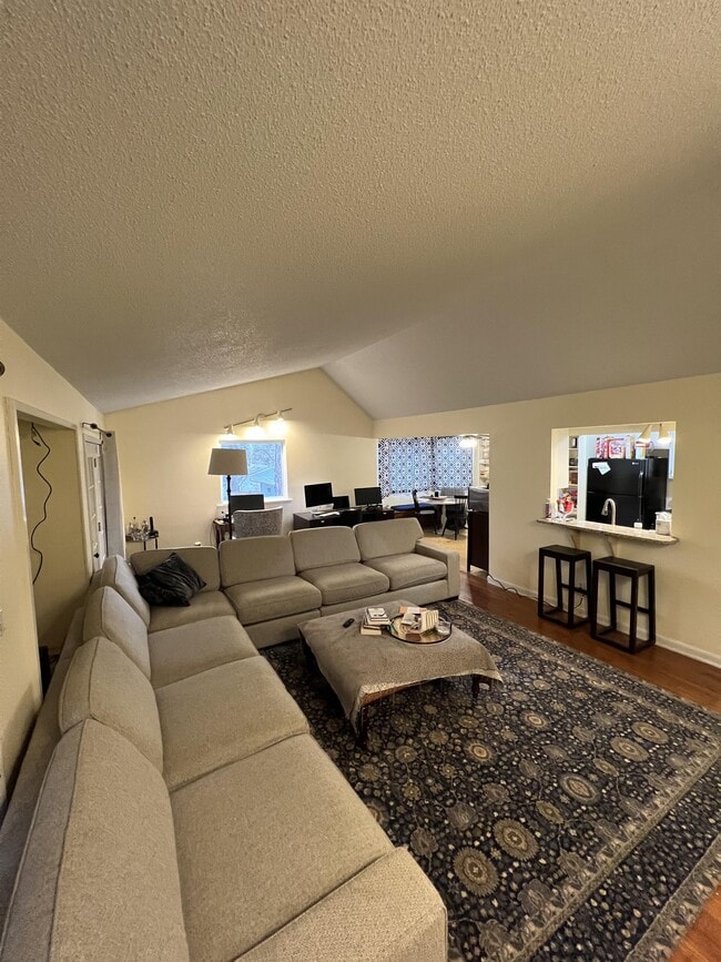 Photo - 1837 W Ora Dr House