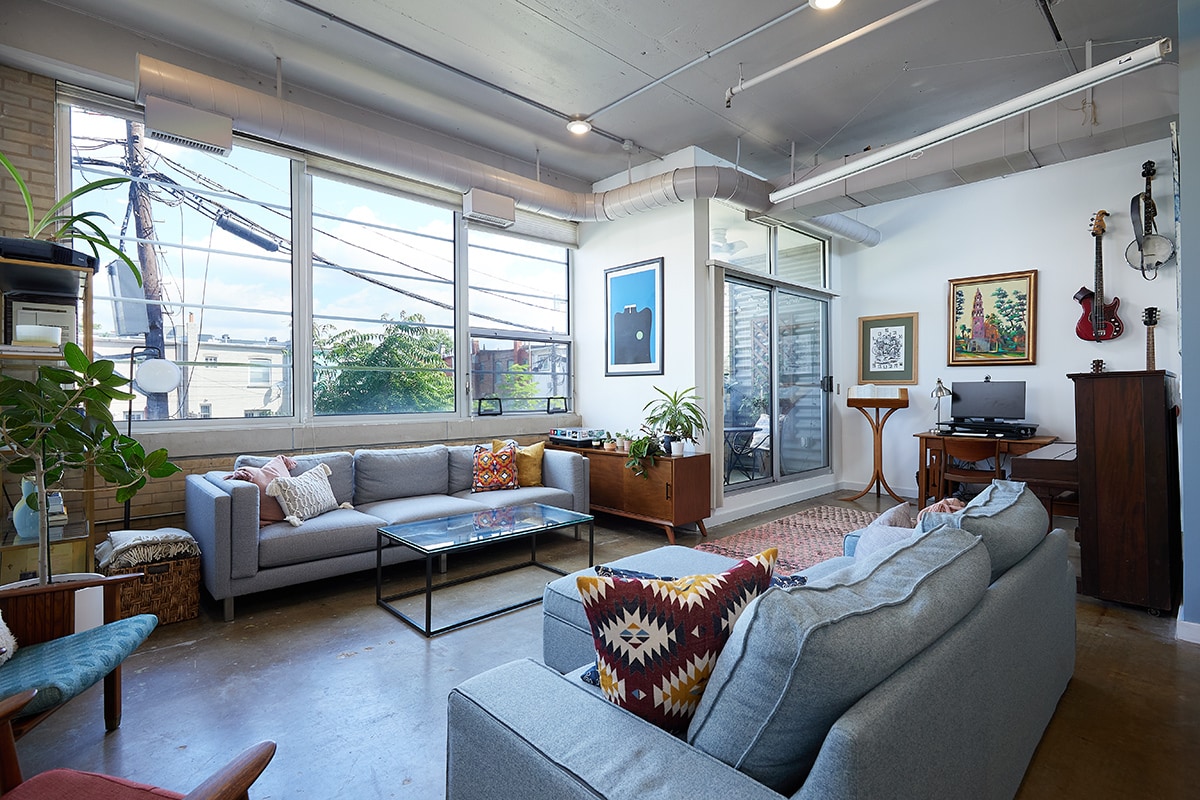 Living Room - 701 Lamont St NW (Washington, DC)