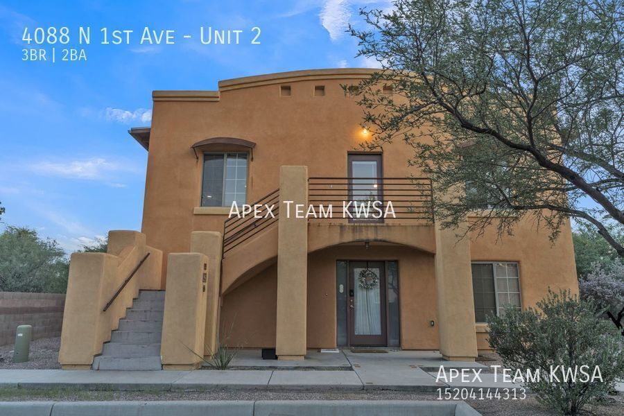 Primary Photo - $1170 - Beautiful 3 Bed | 2 Bath Upstairs ...