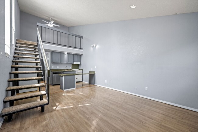 Foto del edificio - 715 Peach St