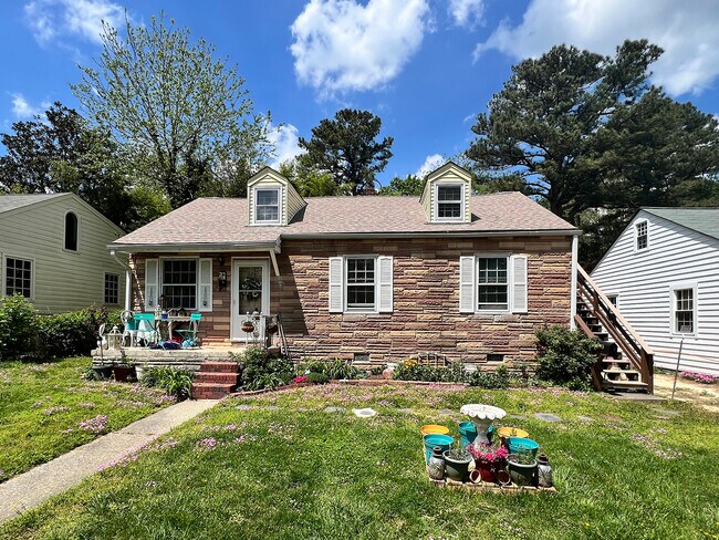 Front Elevation - 224 Virginia Ave