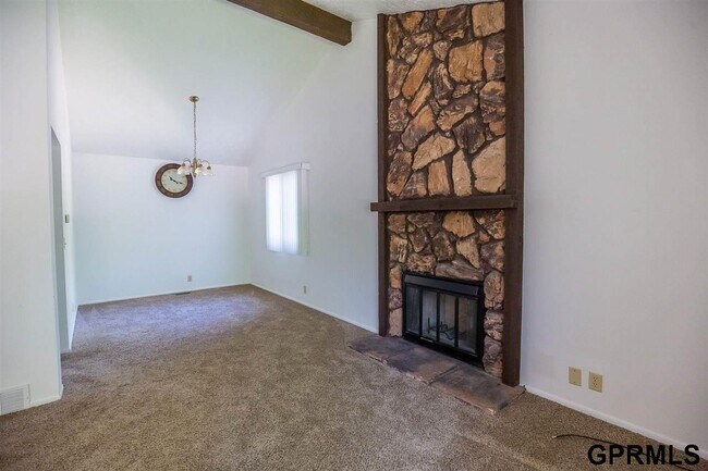 Building Photo - 2309 Brighton Dr