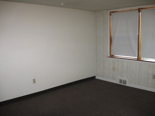 Foto del edificio - 2 Bedroom, 1 Bath Townhouse