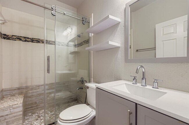 Foto del edificio - 803 Williams Way