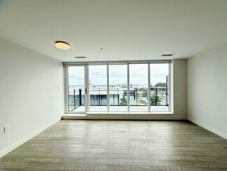 Building Photo - 1526-1526 Finlay St