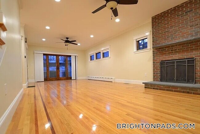 Foto del edificio - 46 Gerrish St