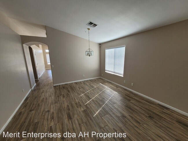 Foto del edificio - 3 br, 2 bath House - 1803 E HAMEL WAY
