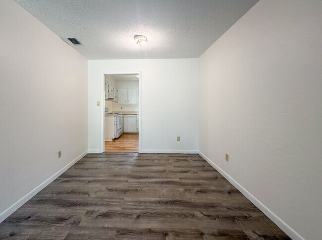 Building Photo - 5631 NW 29th St