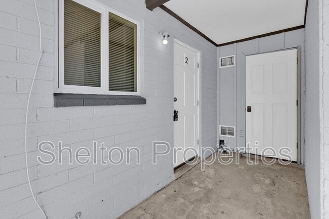 Photo - 6022 S 3rd St Apartment