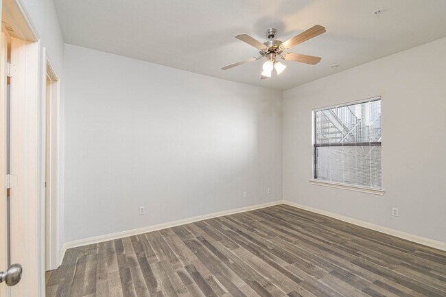 Foto del edificio - 6289 Wilcrest Dr