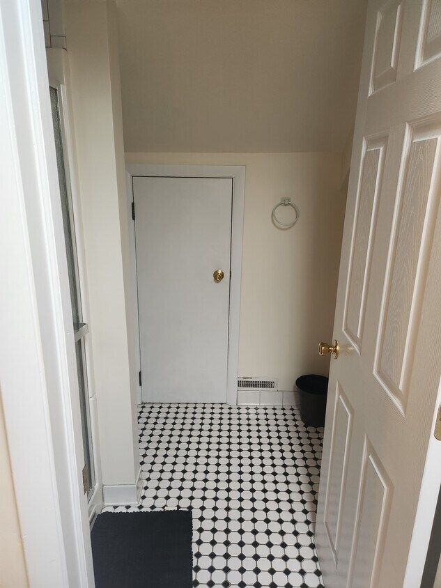 74 Hopson Ave Unit 3, Branford, CT 06405 74 Hopson Ave Branford, CT