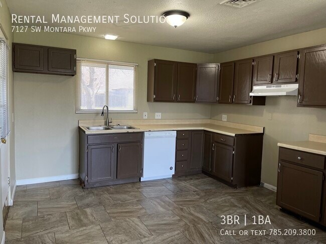 Foto del edificio - *WASHBURN RURAL SCHOOL DISTRICT* 7127 SW M...